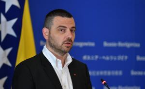 Magazinović tvrdi: Schmidtu je zasmetalo što sam pisao Adisu Ahmetoviću